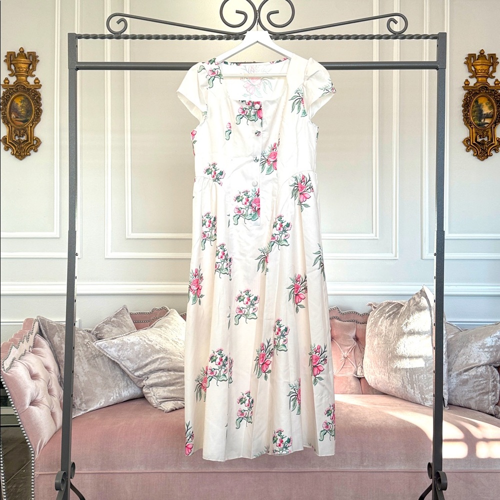 NWOT FLORAL MIDI DRESS SIZE LARGE